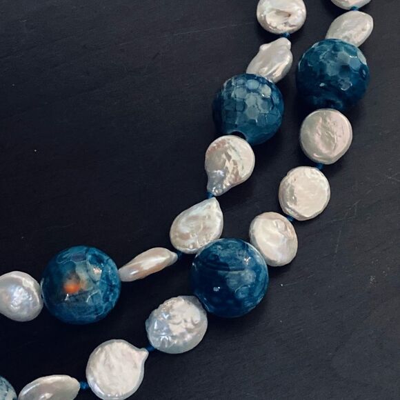 Shimmering Pearl & Blue Stone Necklace - Picture 2 of 3